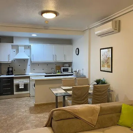 Apartment Licencjonowany Z Basenem
